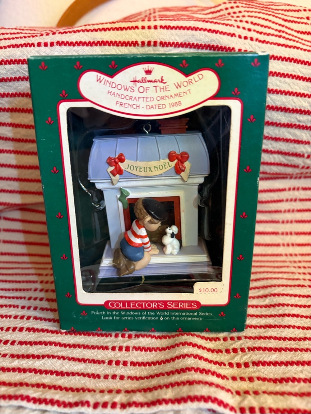Hallmark 1988 'Joyeux Noël' Windows of the World Ornament Collector’s Series